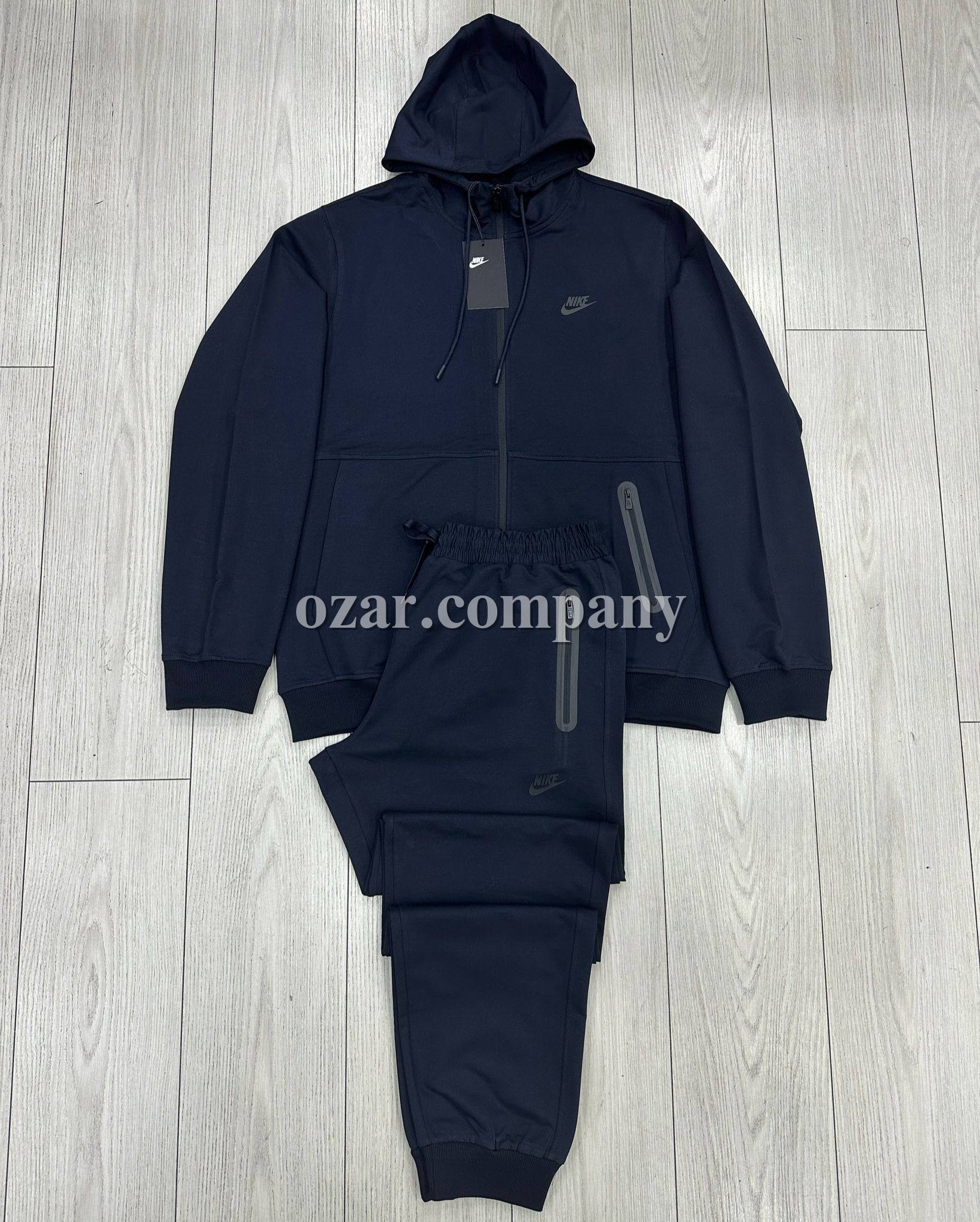 Мужской Спортивный Костюм Nike (Большие размеры)