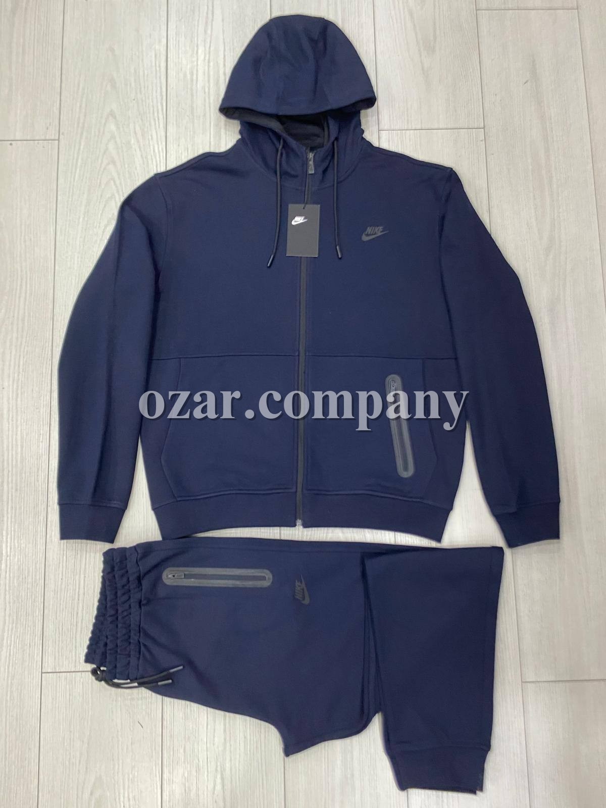 Мужской Спортивный Костюм Nike