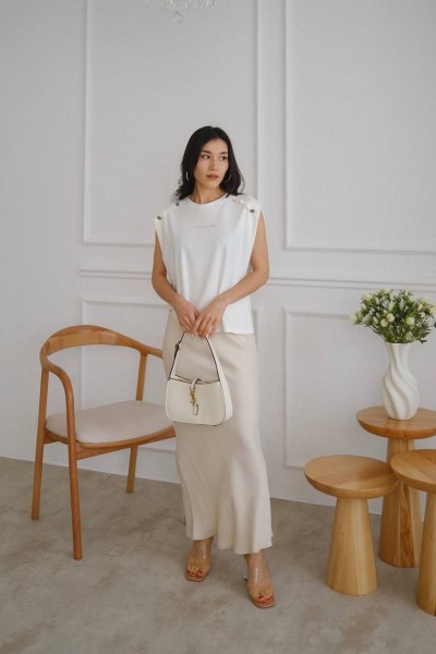 Женская Футболка Monoritm