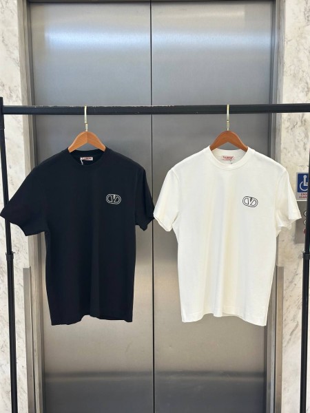 Мужская Футболка Valentino