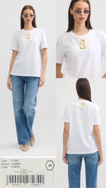 Женская Футболка A.M.N.