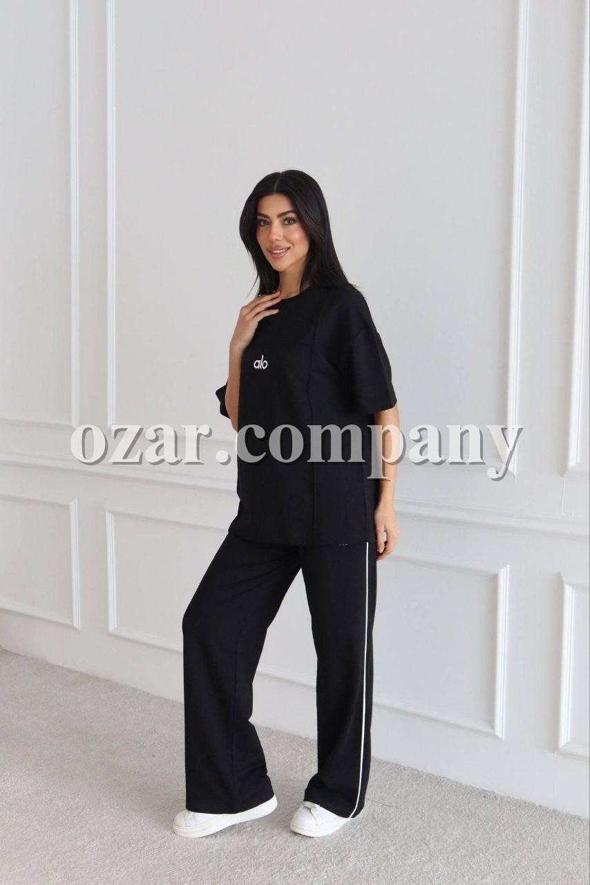 Женский Костюм Alo