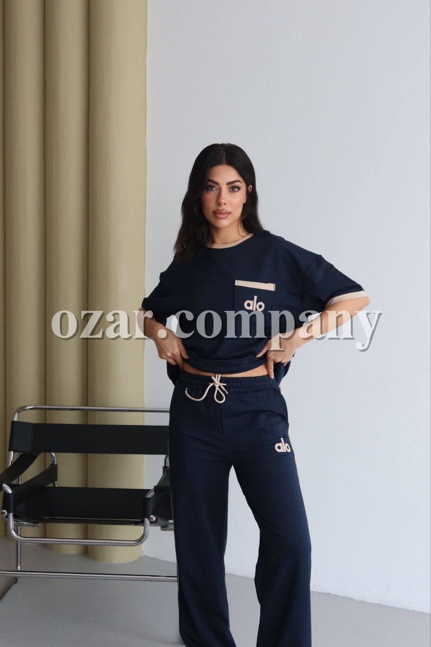 Женский Костюм Alo