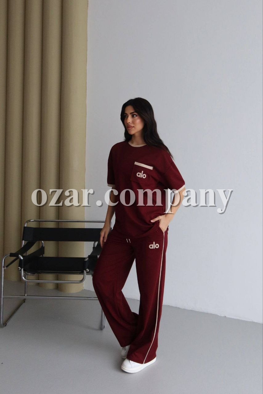 Женский Костюм Alo