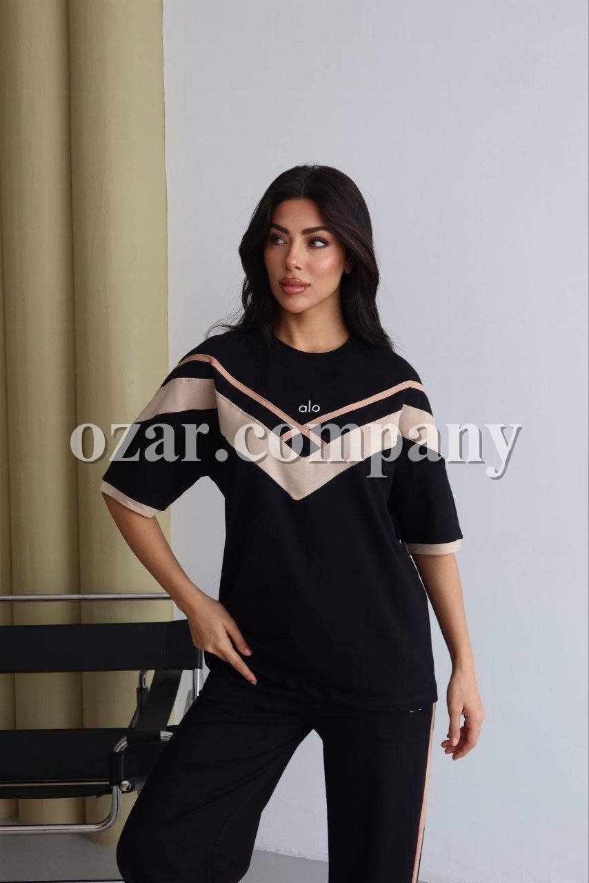 Женский Костюм Alo