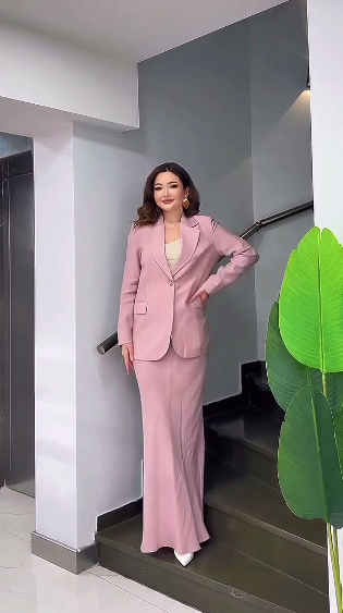 Женский Костюм Dizayn 