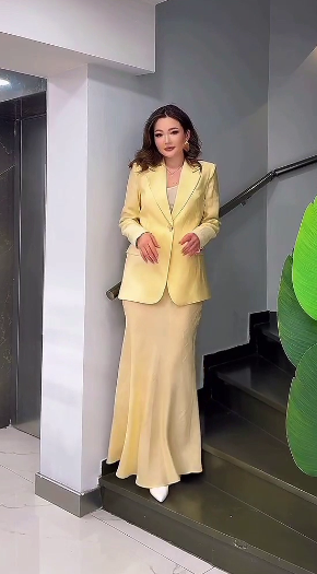 Женский Костюм Dizayn 