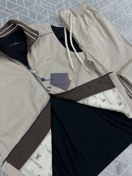 Мужской Комплект Тройка Louis Vuitton