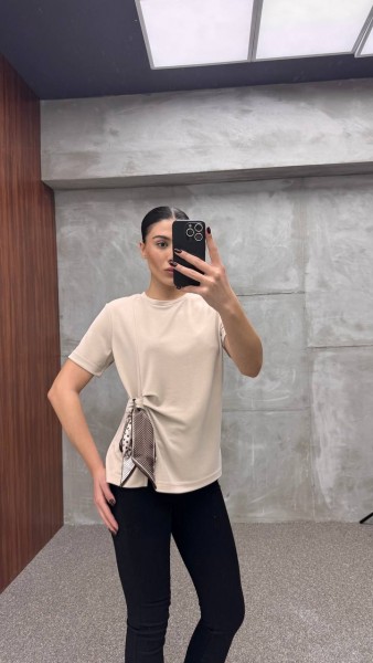 Женская Футболка Cute