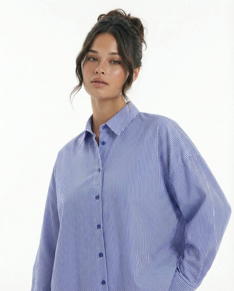 Женское Рубашка Fame