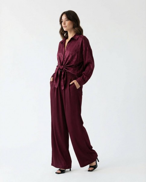 Женский Костюм Fame