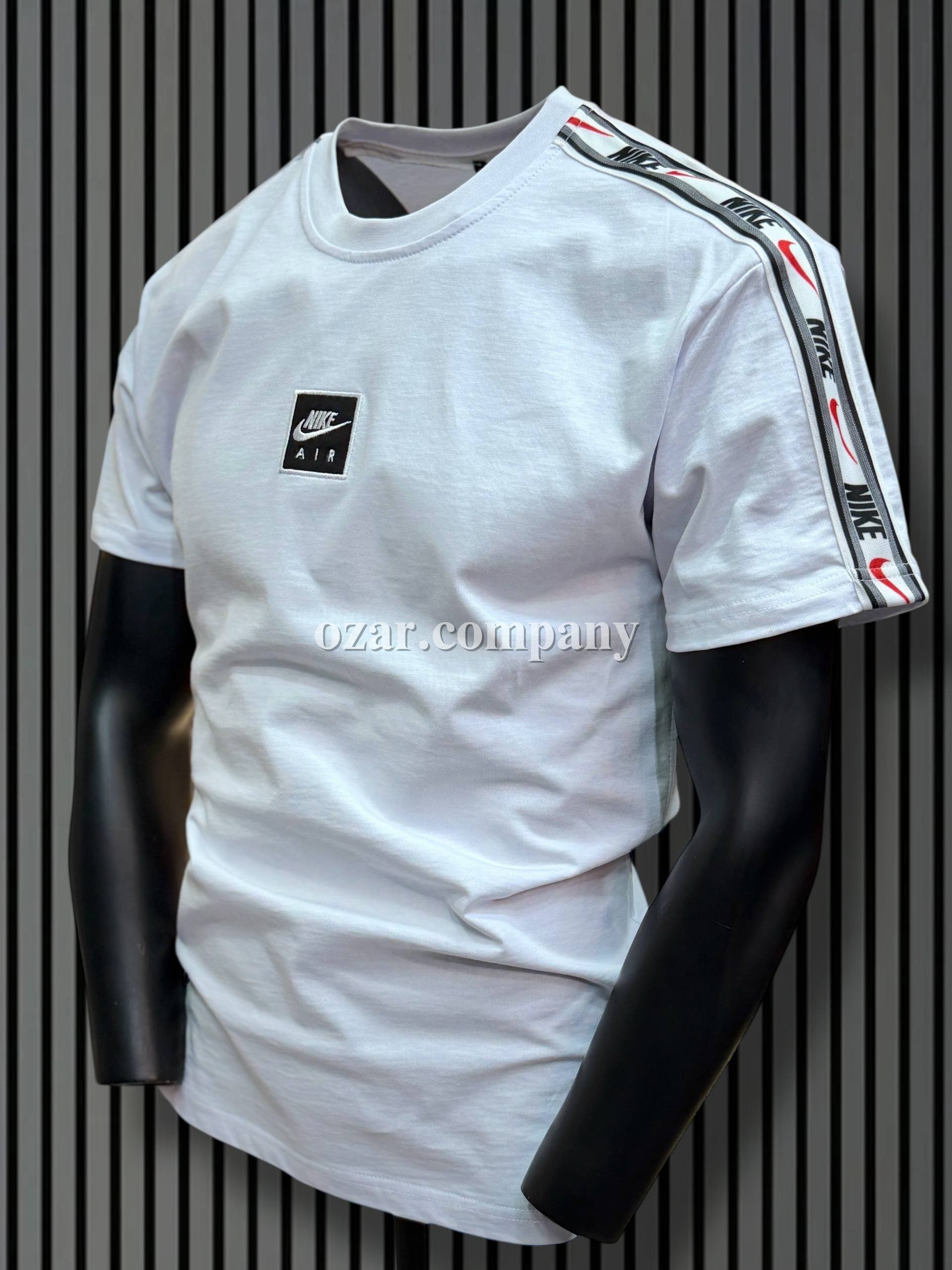 Мужская Футболка Nike