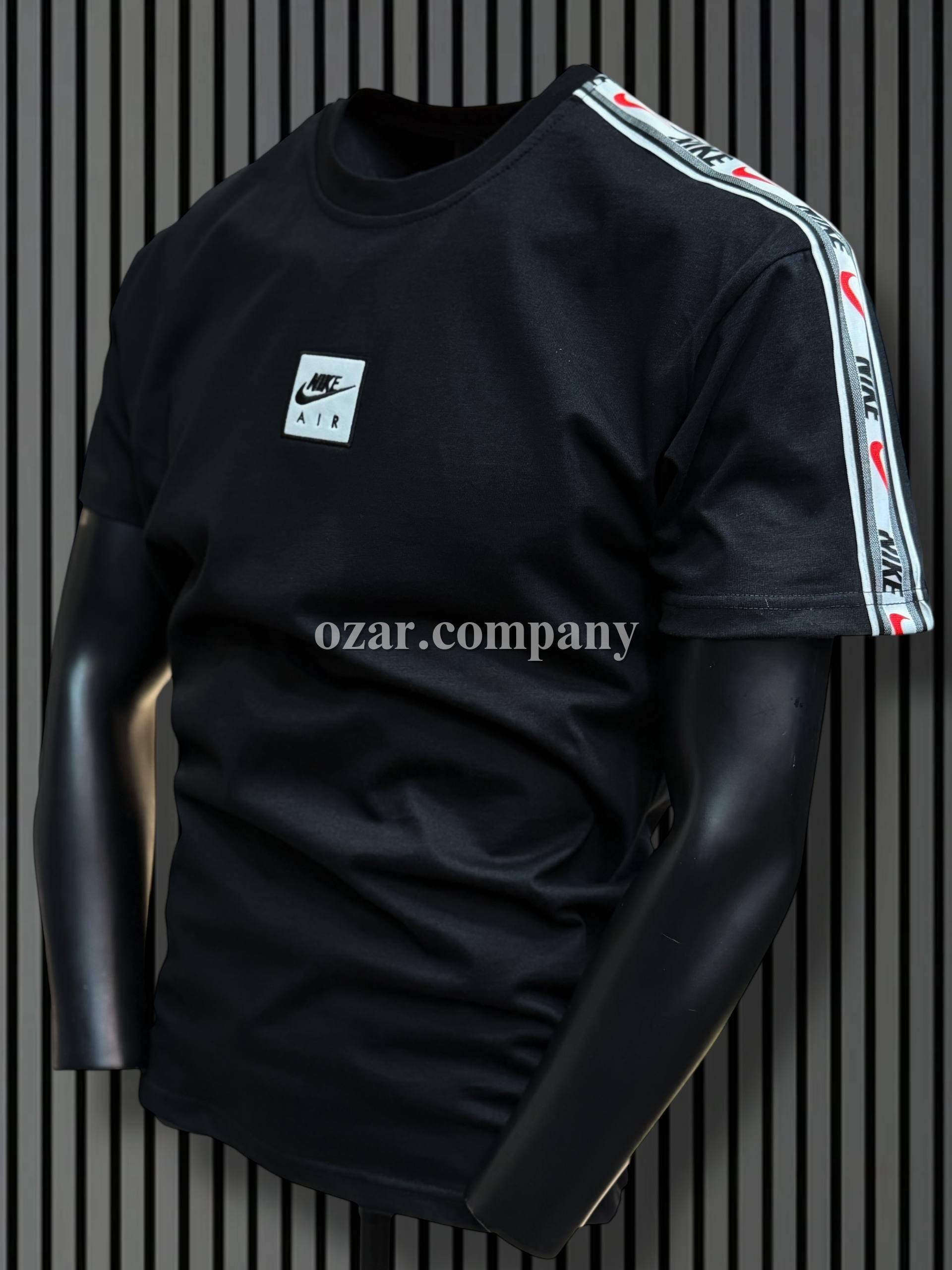 Мужская Футболка Nike