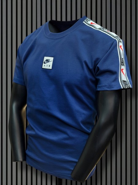 Мужская Футболка Nike