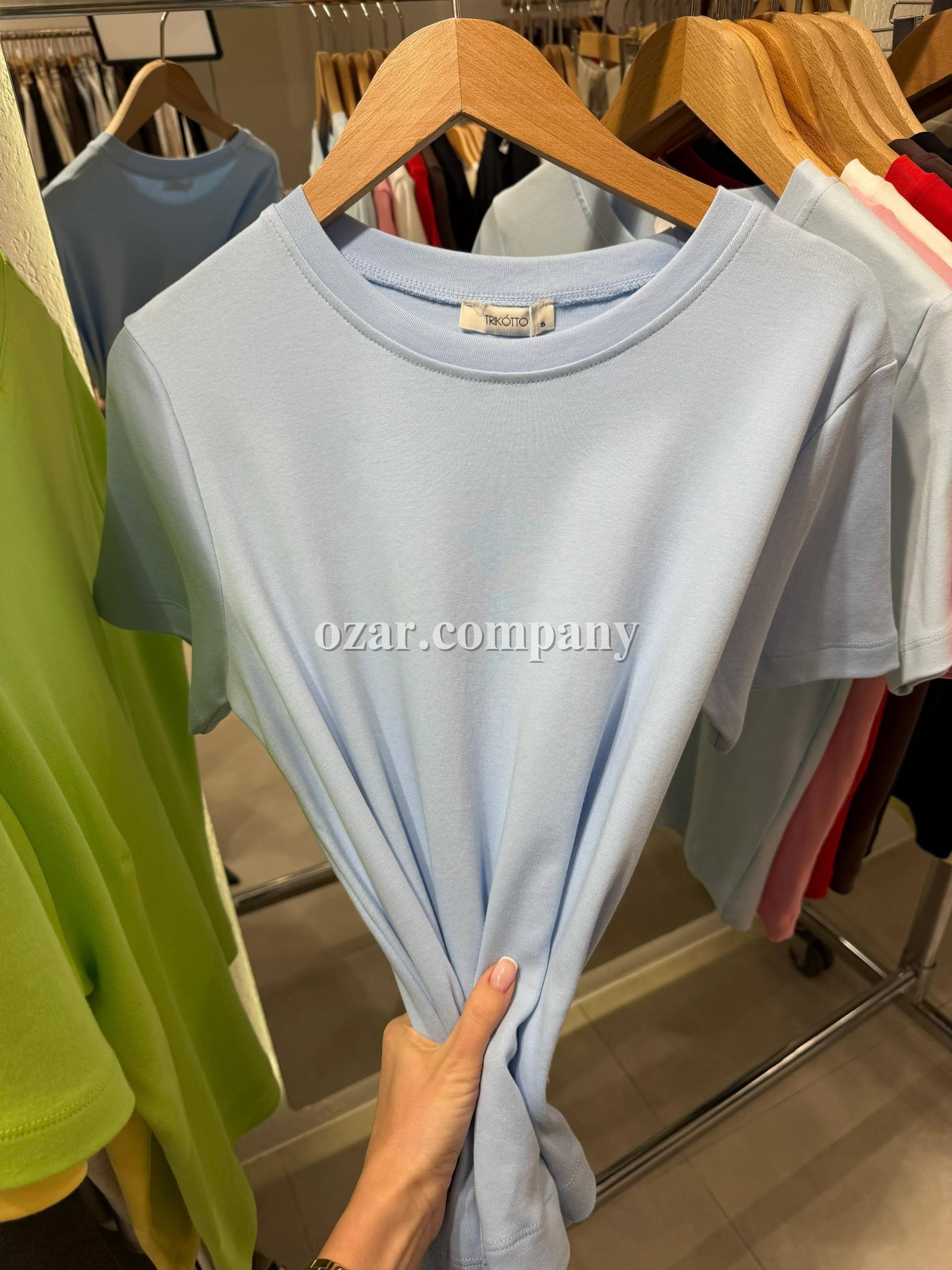 Женская Футболка Trikotto