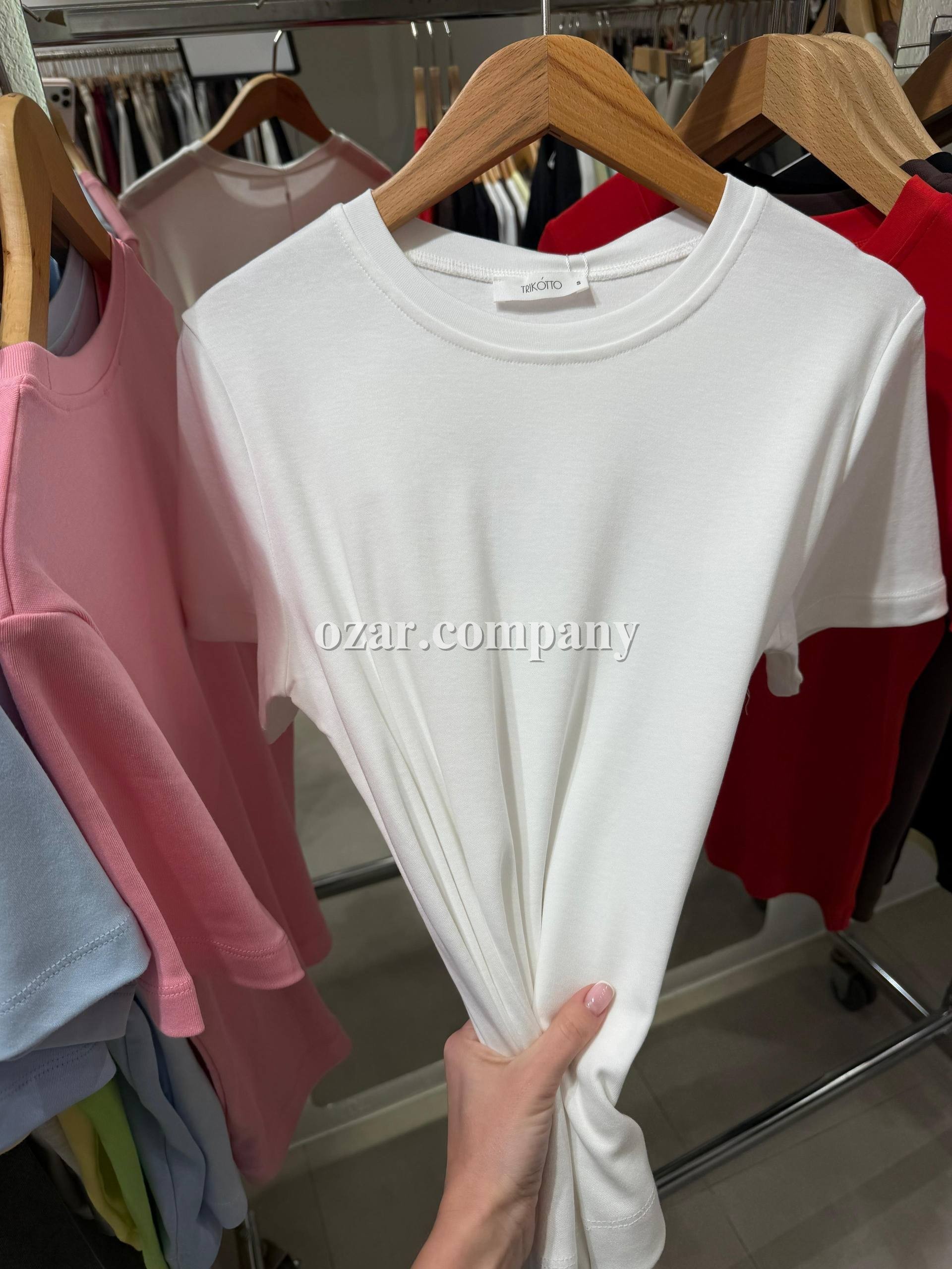 Женская Футболка Trikotto