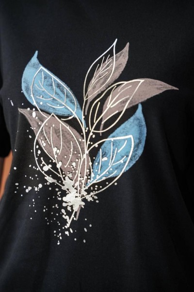 Женская Футболка Raw 