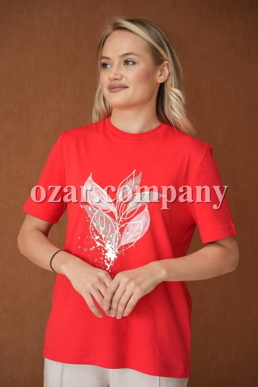 Женская Футболка Raw 