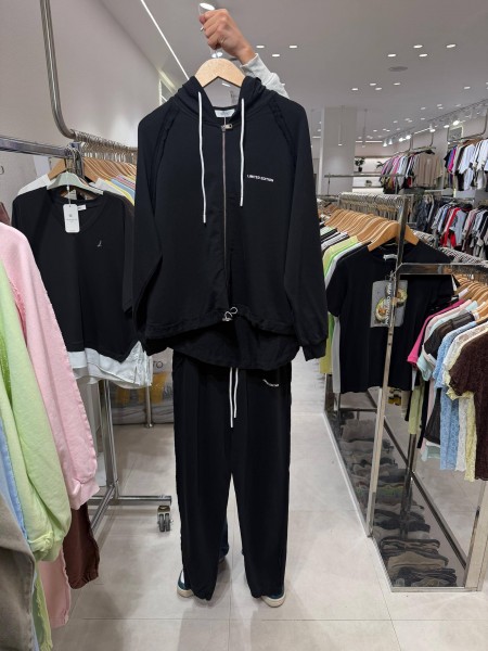 Женский Костюм Trikotto