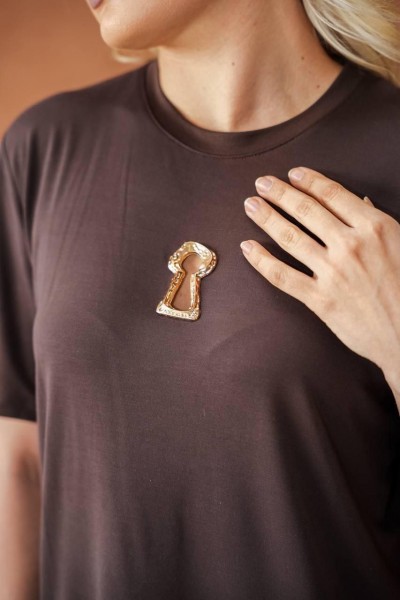 Женская Футболка Raw 