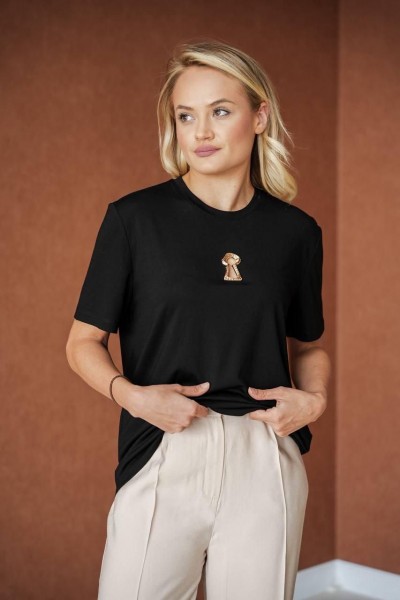 Женская Футболка Raw 