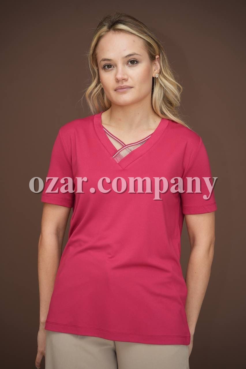 Женская Футболка Raw 