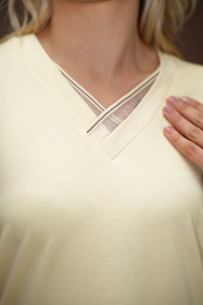 Женская Футболка Raw 