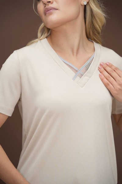 Женская Футболка Raw 