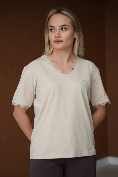 Женская Футболка Raw 