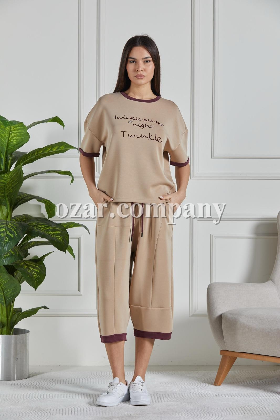 Женский Костюм Lov Joi