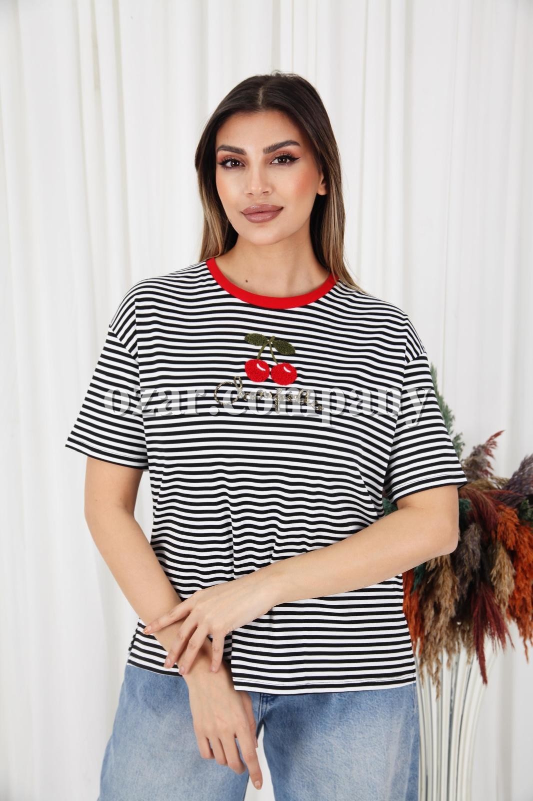 Женская Футболка Lov Joi (Большие размеры)