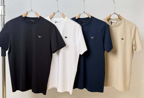 Мужская Футболка Prada