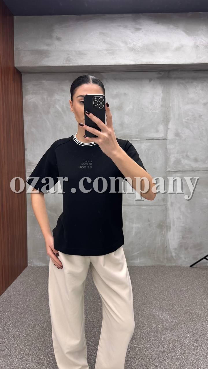 Женская Футболка Cute