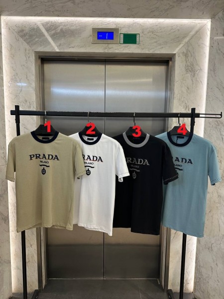 Мужская Футболка Prada