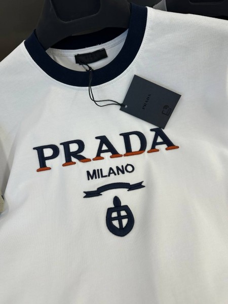 Мужская Футболка Prada