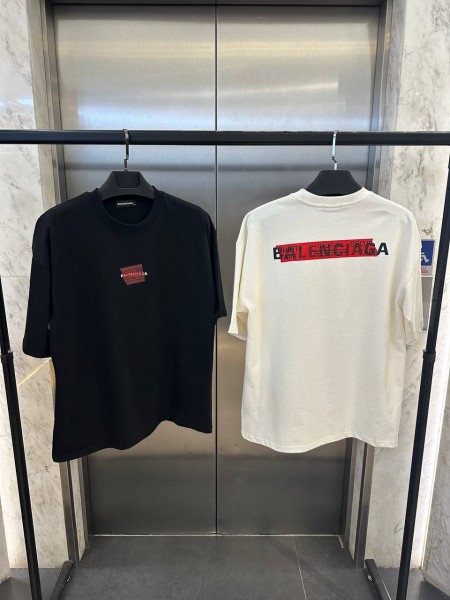 Мужская Футболка Balenciaga