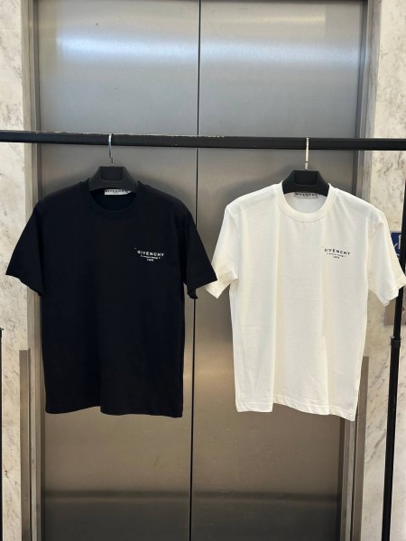 Мужская Футболка Givenchy