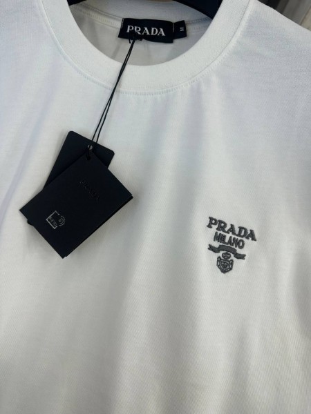Мужская Футболка Prada