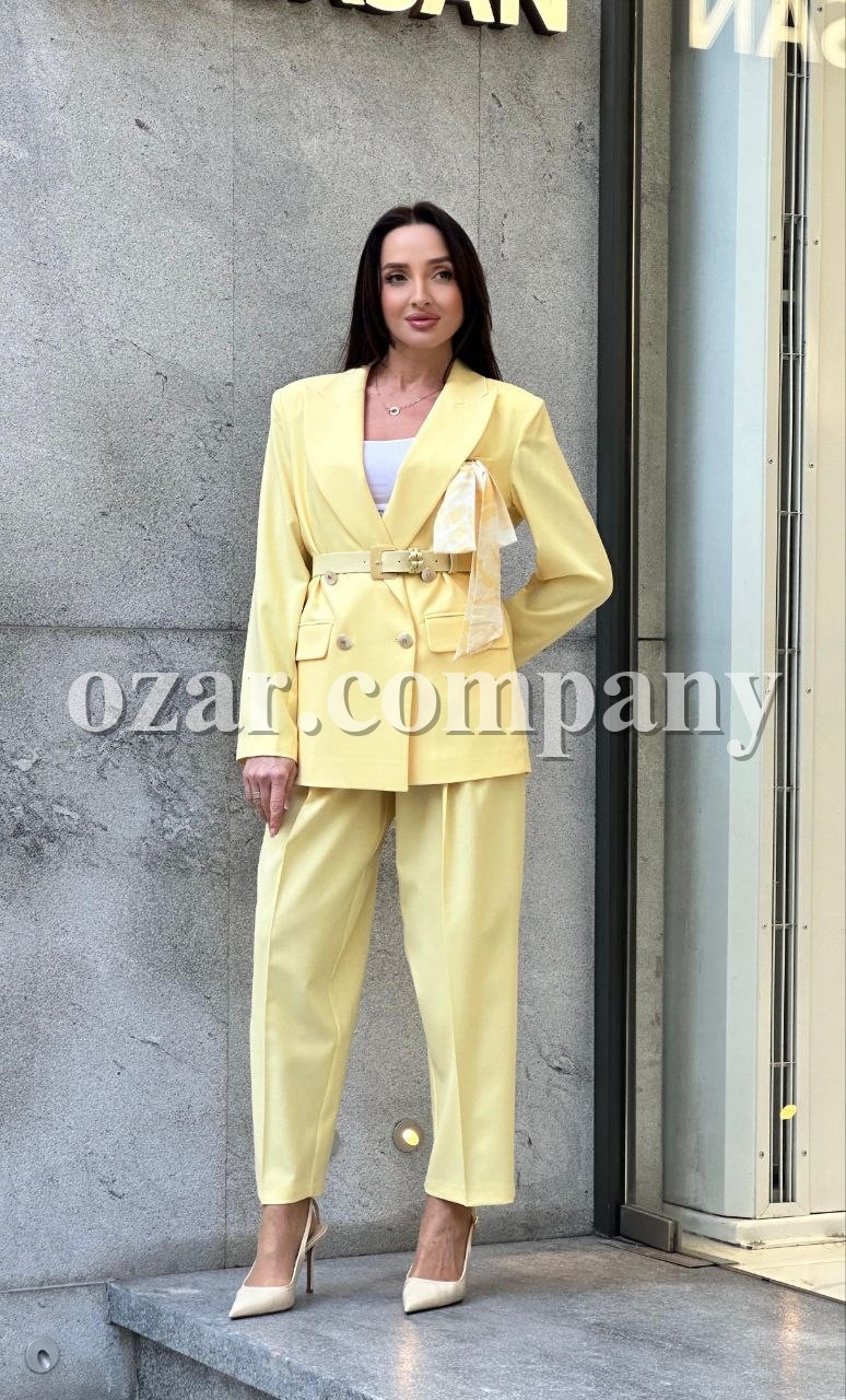 Женский Костюм Esito