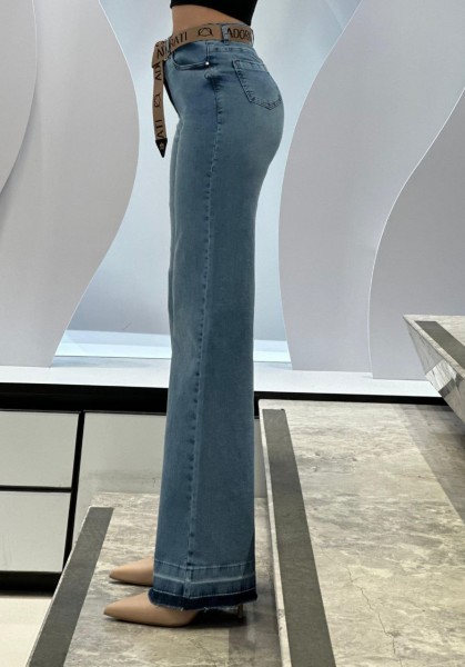 Женские Джинсы Adoratti