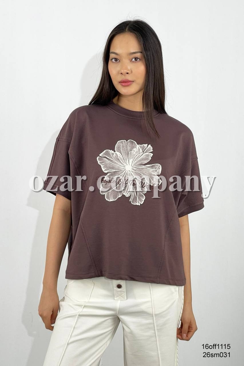 Женская Футболка Show Off