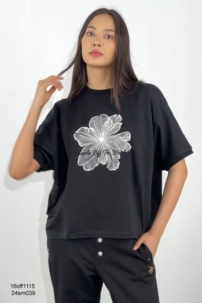 Женская Футболка Show Off