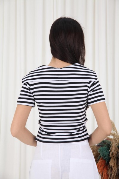 Женская Футболка Monoritm