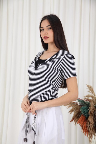 Женская Футболка Monoritm