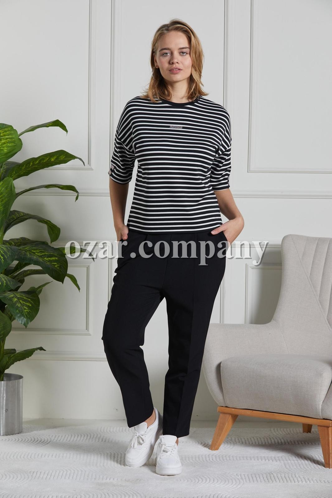 Женская Футболка Monoritm (Большие размеры)