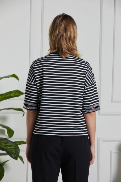 Женская Футболка Monoritm (Большие размеры)