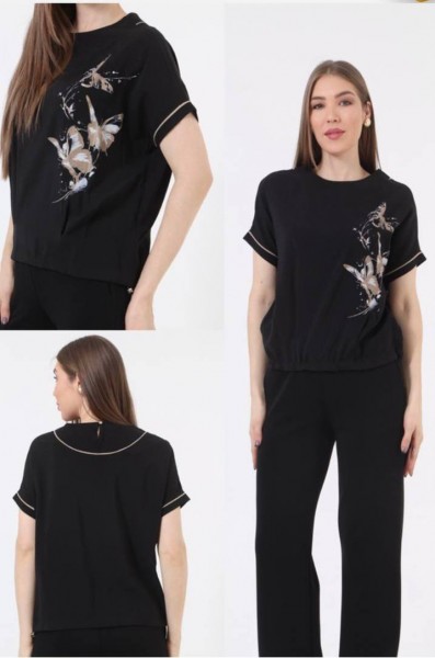 Женская Футболка Cute