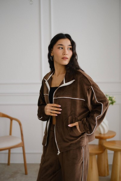 Женский Велюровый Костюм Trikotto