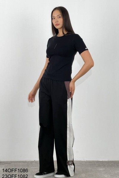 Женская Футболка Show Off