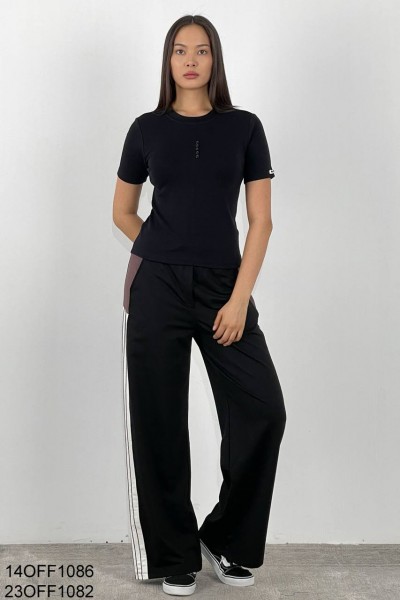 Женская Футболка Show Off